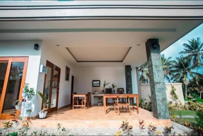 Villa Popolan And Guest House Ubud Eksteriør billede